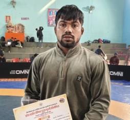 Shyamkaran is preparing a new plant for wrestling
