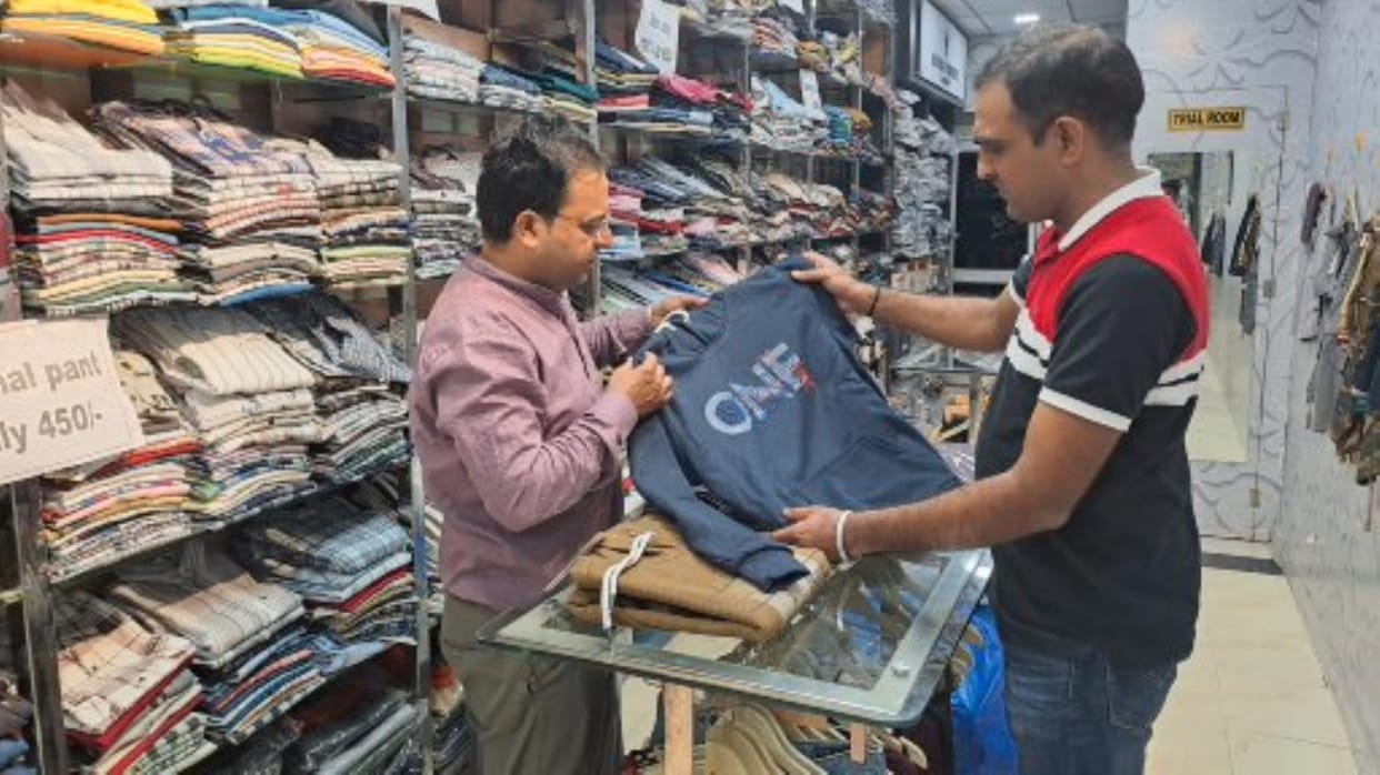With the onset of winter, the market is bustling; demand for hoodies and jackets has increased.