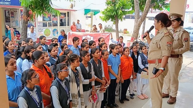 The girl students visited the police station and asked how they could become sub-inspectors.