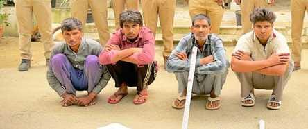 The Amroha gang cut down Khair trees in Hastinapur.