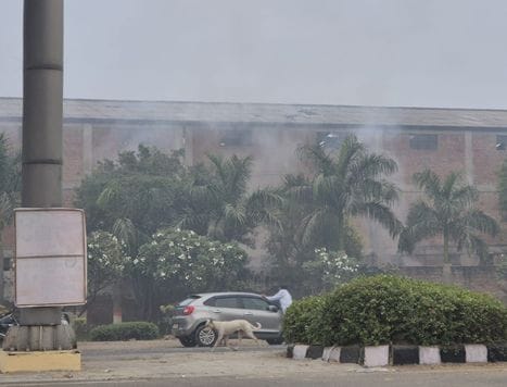 Breathing crisis... Pollution increased due to lack of wind and cloud cover, a blanket of pollution covered the morning.