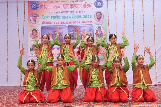 Pari's team won the group dance competition, Bhavika and Vineet won the quiz competition.