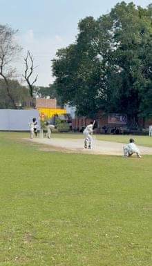 इनीशियम ग्लोबल मैदान पर खेला जा रहा मैच। स्रोत : आयोजक