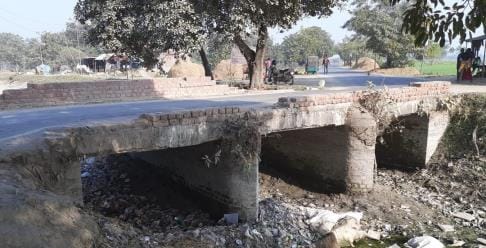 Bridges will be built in Kasamaria and Siswa Amhava.
