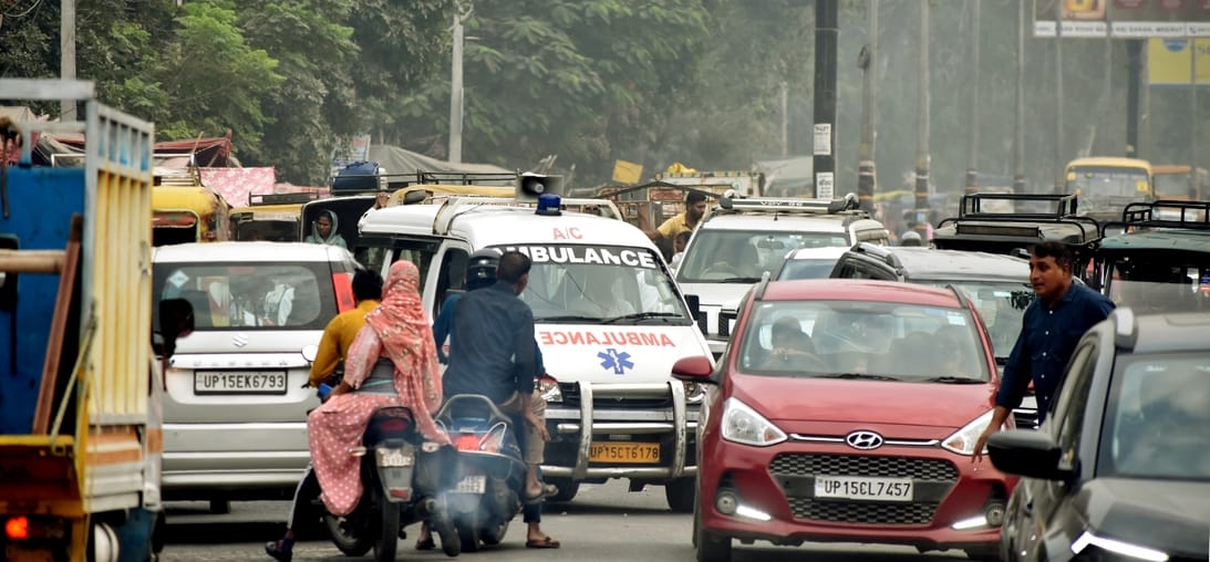 Route diversion causes traffic jam, arrangements go haywire