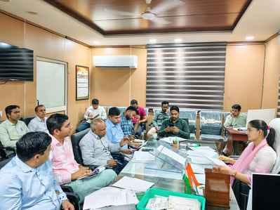 The road will be constructed after laying sewer and water pipelines.