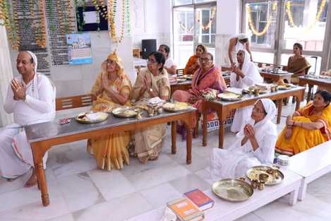 True devotion requires the coordination of knowledge, detachment and love: Gyan Bhushan