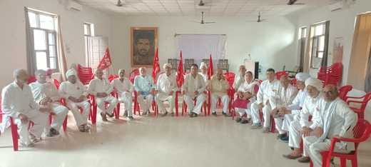 Farmers will protest at the SDM office on November 10 regarding pending issues