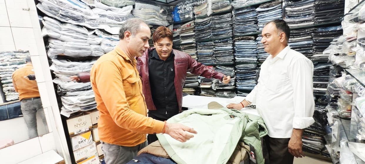 Winter is knocking...clothing business will heat up with Rs 90 crore.