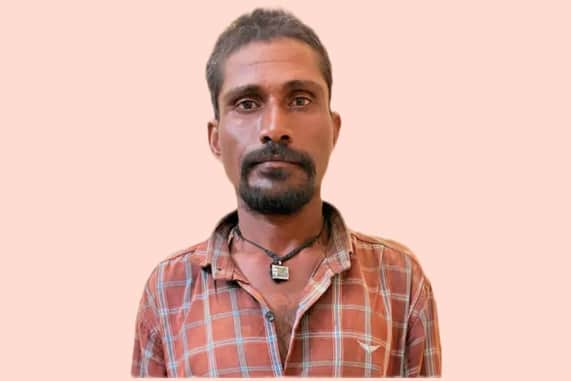 बॉर्डर पर संदिग्ध व्यक्ति पकड़ा गया।