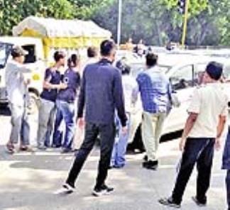 Uproar after car-Activa collision at Shastri Nagar light point
