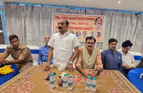 Narahi traders raised the issue of parking and public toilets