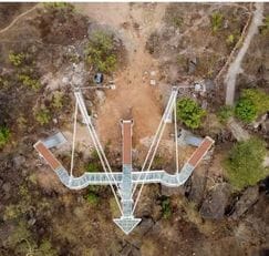 Tourists' dream of climbing Sky Glass Bridge unfulfilled