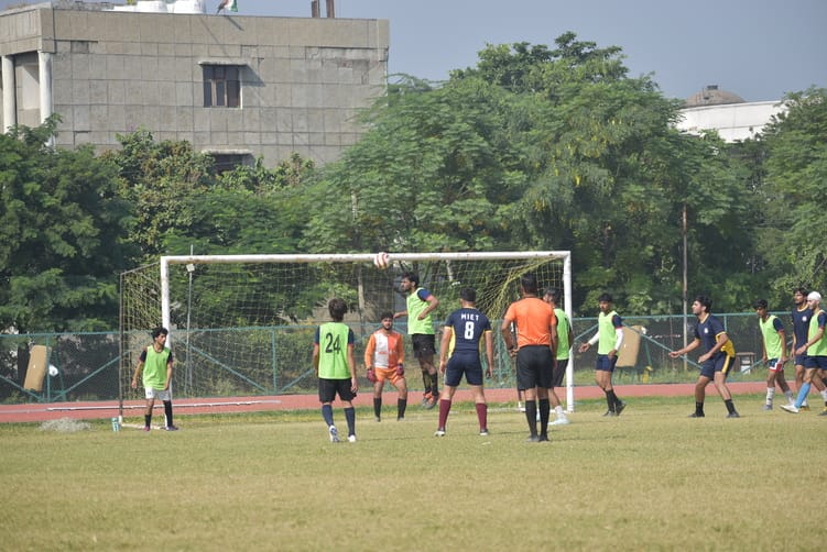 sports news