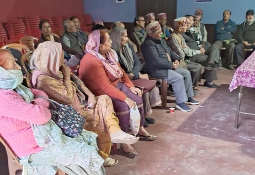 Government ignoring pensioners: Thakur