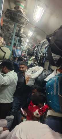 After the festivals, trains and buses are crowded.
