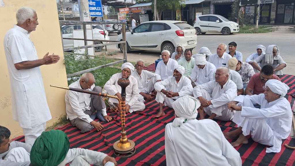 Inclusion of Kharkhoda in the proposed Gohana district is not acceptable.
