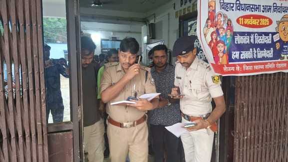 rohtas bihar news: two youths shot in minor dispute, daylight shooting, rohtas police investigation