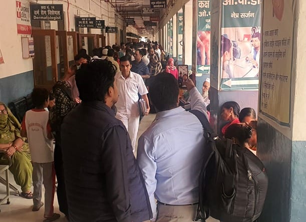 MRs hovering in the district hospital, playing the game of outside medicines