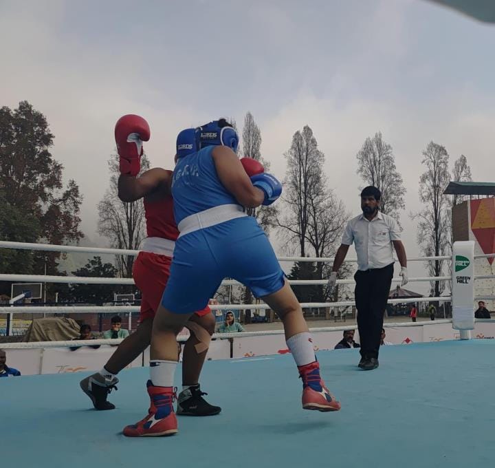 Delhi lost to Uttarakhand boxers Varnika and Babita