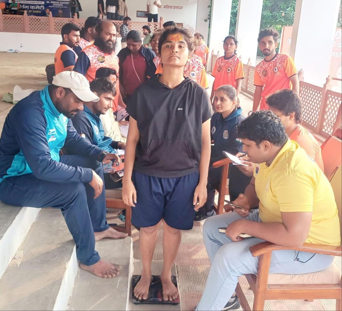 600 wrestlers from 12 states and the army will showcase their strength