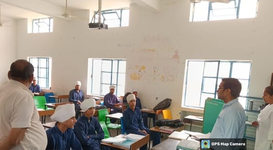 Private school found open even after holidays, notice issued