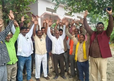 Danger from hanging high tension wire, villagers protest