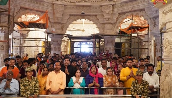 Seven lakh devotees visited Ram Lalla in five days
