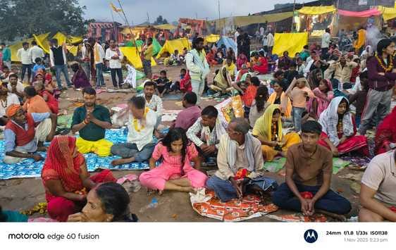 The crowd at the Bechubir fair went out of control to get Akshat Prasad