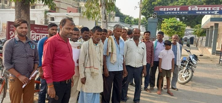 Farmers protest against cold storage operator, demand action