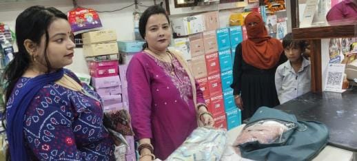 As soon as the wedding season begins, the clothing market is full of excitement