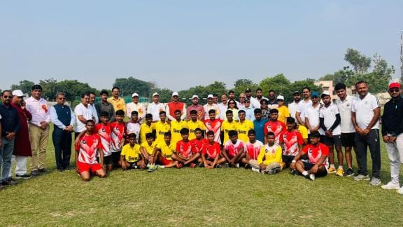 Agra's victory marked the beginning of the second phase of the state handball competition.