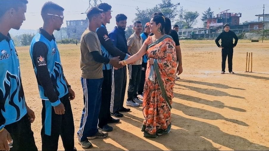 Talkehad Panchayat defeated the team of Banog.