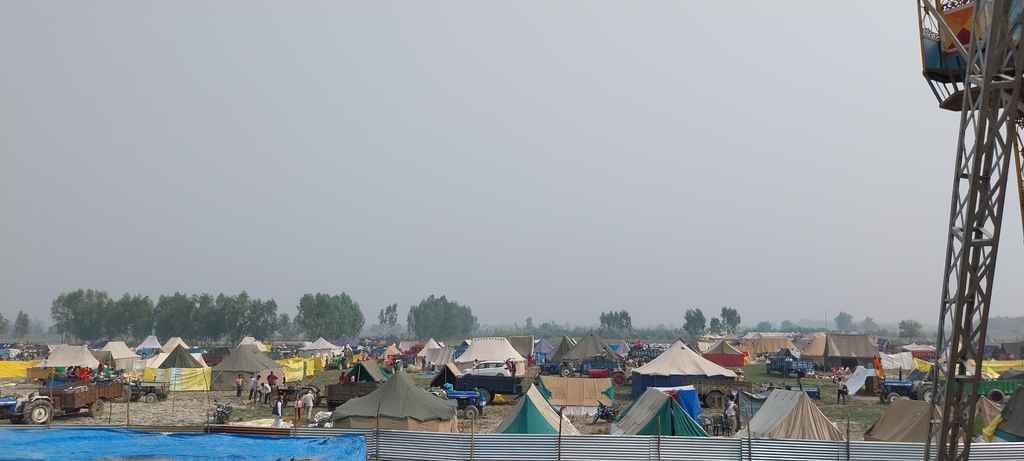 Devotees took a dip in the Ganga on Devutthana Ekadashi.