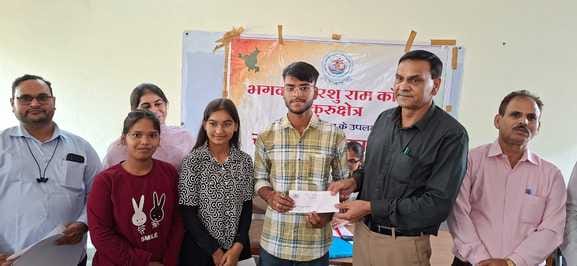 Muskan first and Khushi second in speech competitions