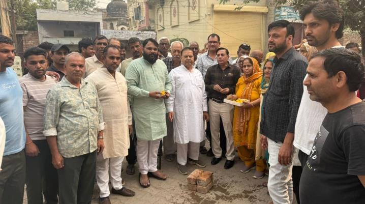 Street construction work started in Mehtab Das Dhani at a cost of Rs 30 lakh.