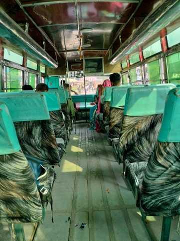 Illegal transportation in the name of tourist buses... passengers are being picked up in front of roadways.