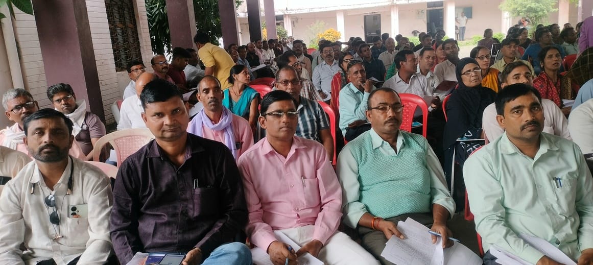 Siddharthnagar News : Discussion on SIR