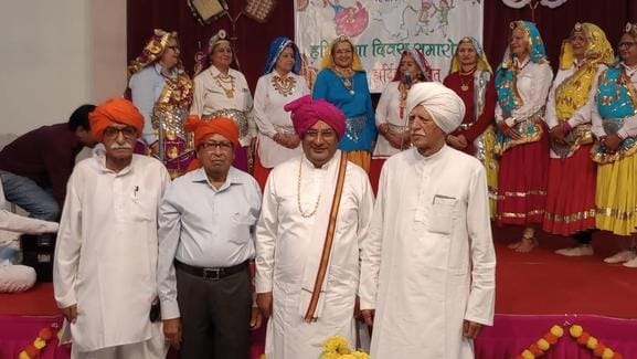 I am a lame slogan... Senior citizens danced on it
