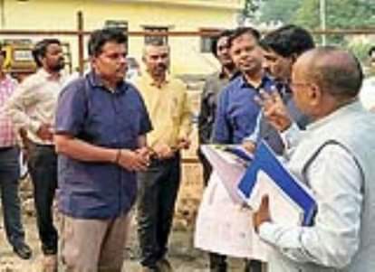 DM upset over slow pace of work