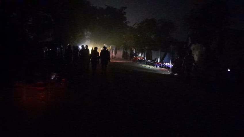 Electricity remained off for one and a quarter hours in Kapalmochan fair area