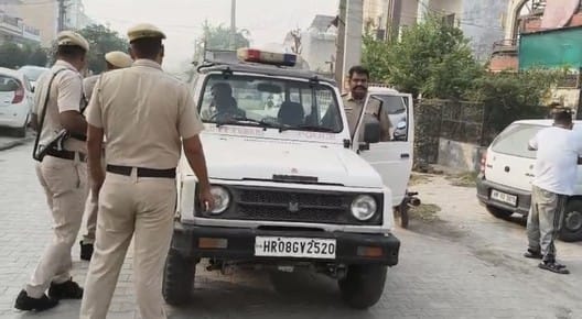 Two bike riders opened fire at the house of a cloth merchant in Pundri.