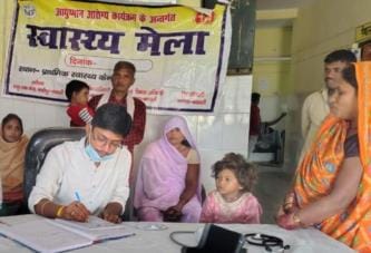 There were more patients with fever in the health fair.