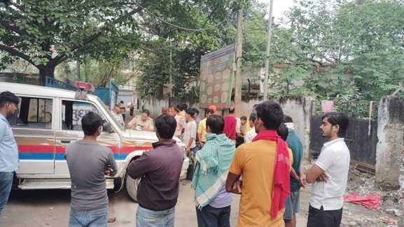 Vaishali Bihar News :  3 people were killed and four others seriously injured in a road accident in Hajipur
