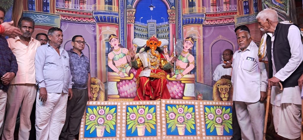 The chants of Jai Shri Ram echoed on the Ramlila stage.