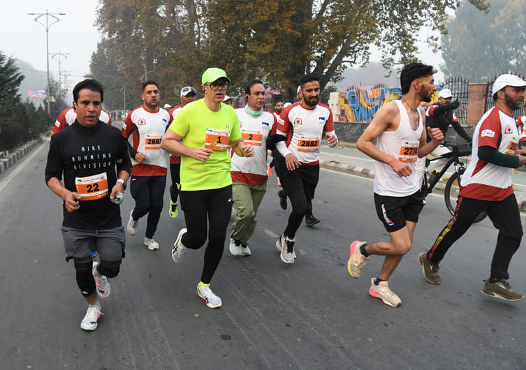 Srinagar, Kashmir Marathon, CM Umar Participate