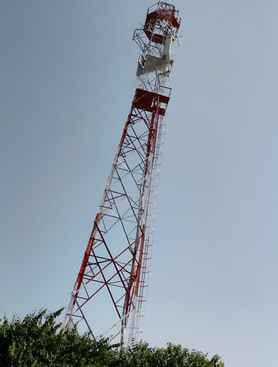 BSNL tower at Shiv Mandir Malout becomes showpiece