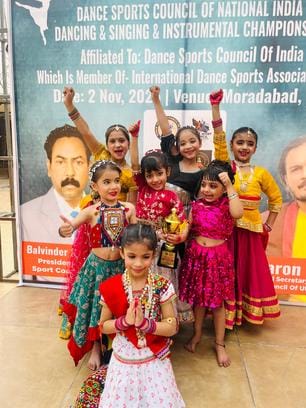 Meerut children won gold in the National Dance Championship
