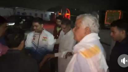 Dausa News: Kirodi Lal raids fake dairy unit, destroys thousands of litres of adulterated ghee and milk