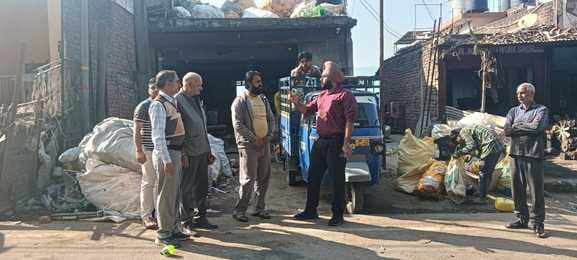 The insurance company will give Rs 2.65 lakh compensation to the family of the deceased in the road accident.